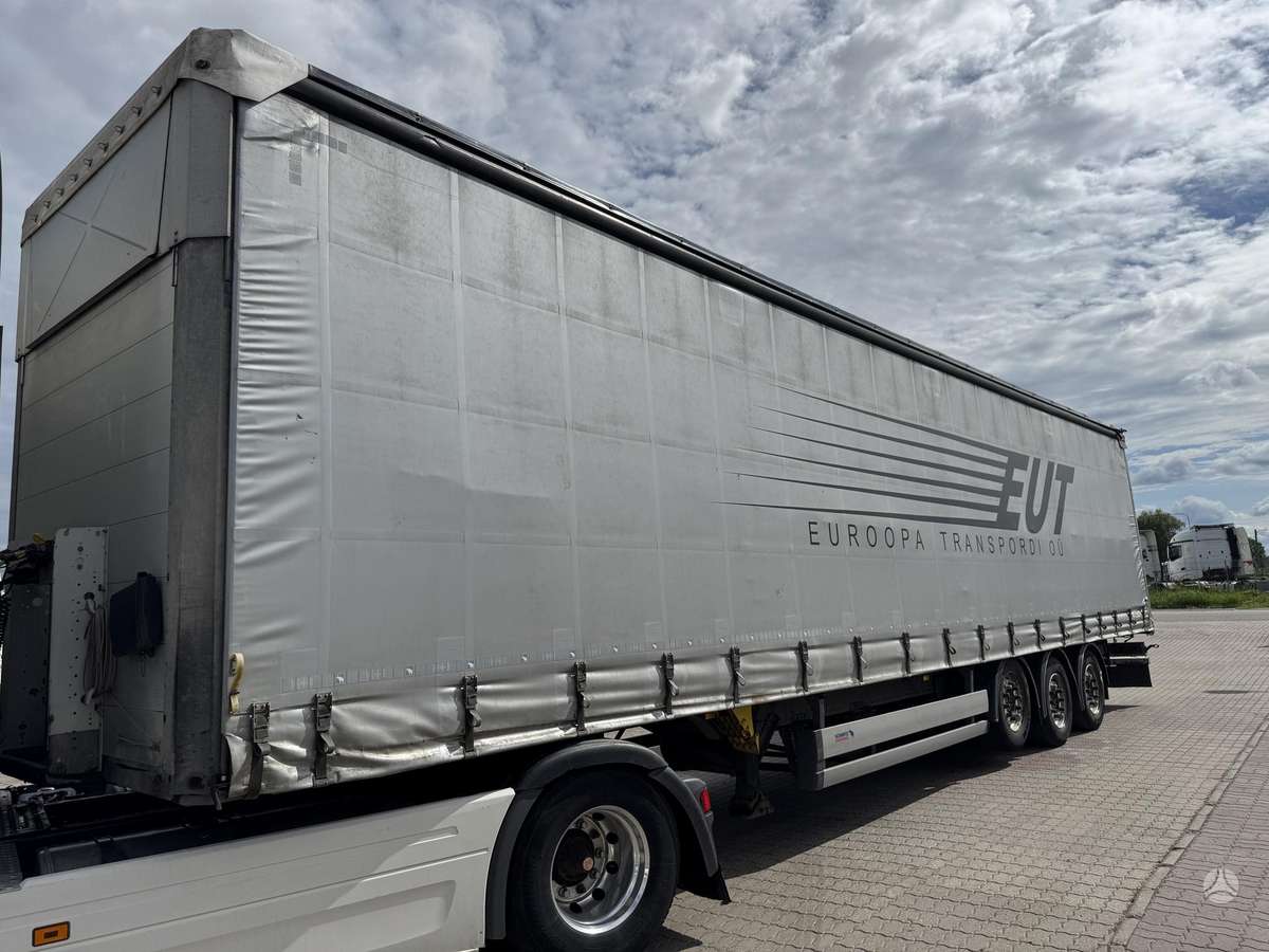 Schmitz SCS 24L, užuolaidinės / tentinės