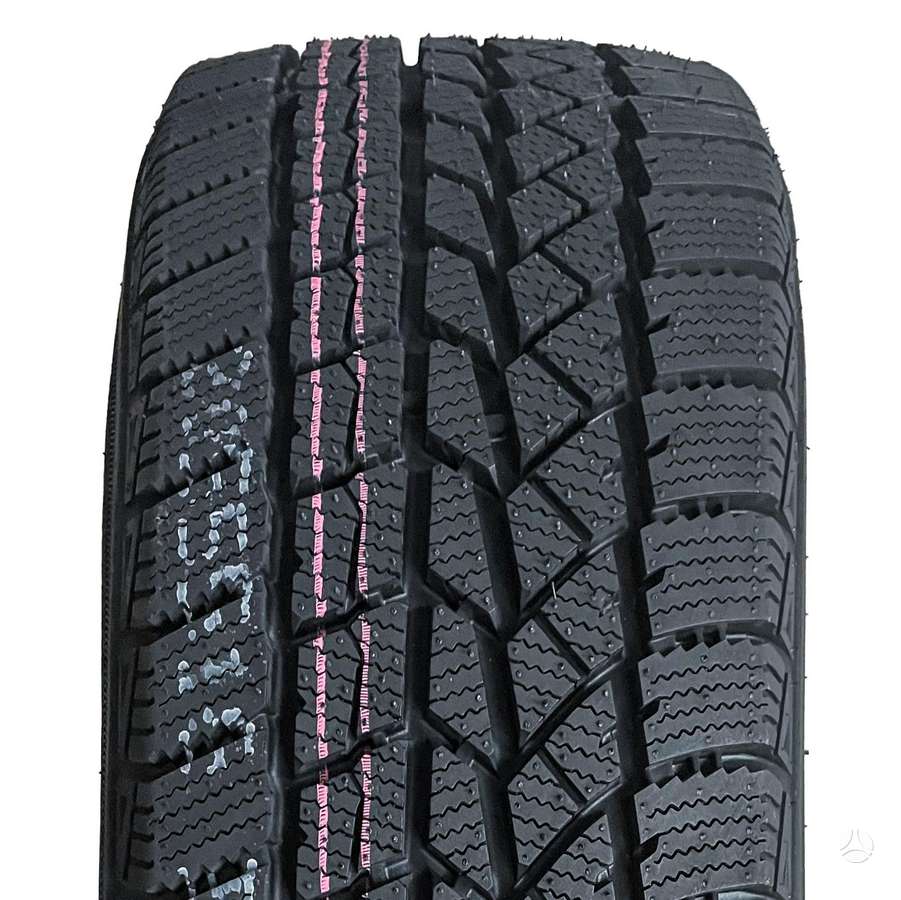 Doublestar DW02, winter 225/45 R17