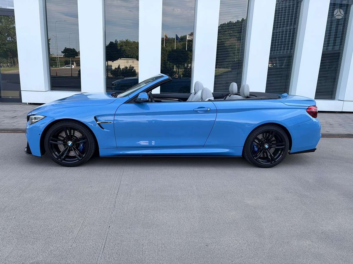 BMW M4, 3.0 l., convertible