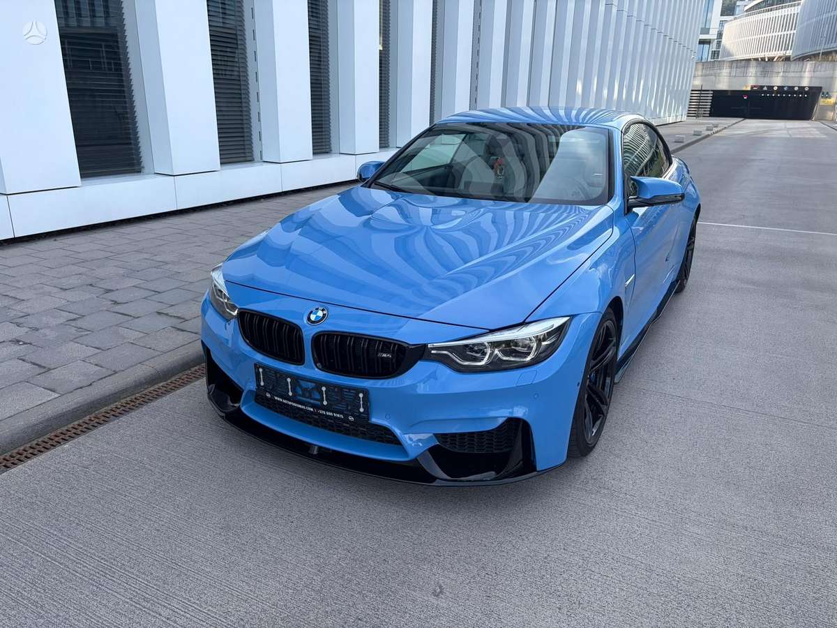 BMW M4, 3.0 l., convertible