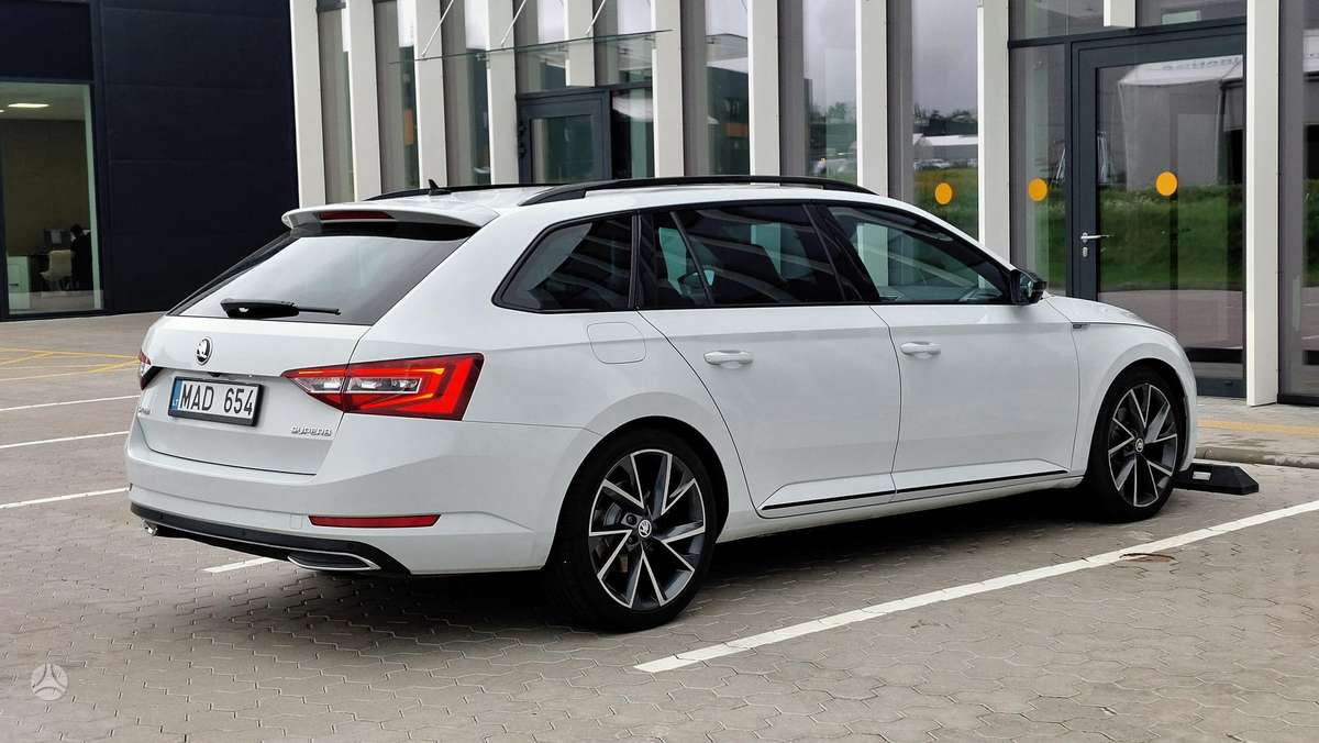 Skoda Superb, 2.0 l., Универсал