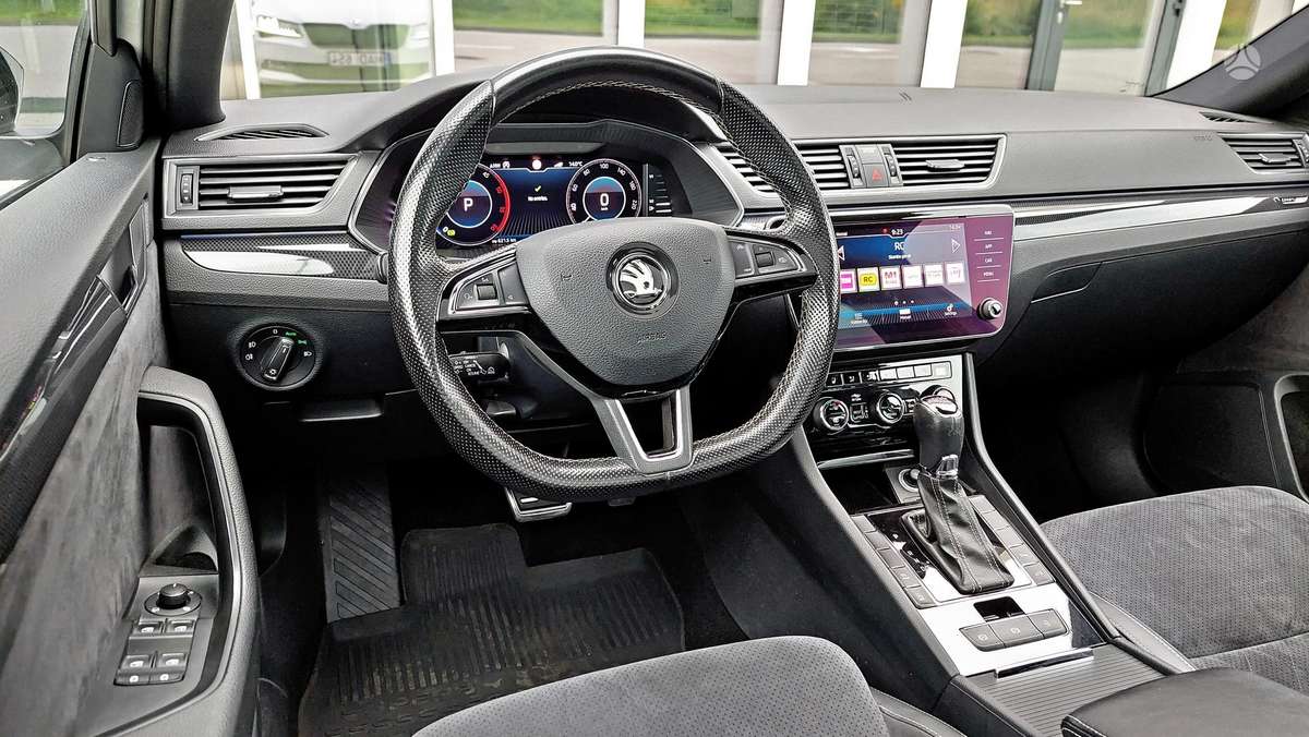 Skoda Superb, 2.0 l., Универсал