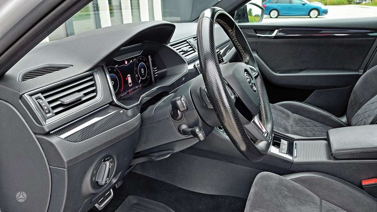 Skoda Superb, 2.0 l., Универсал