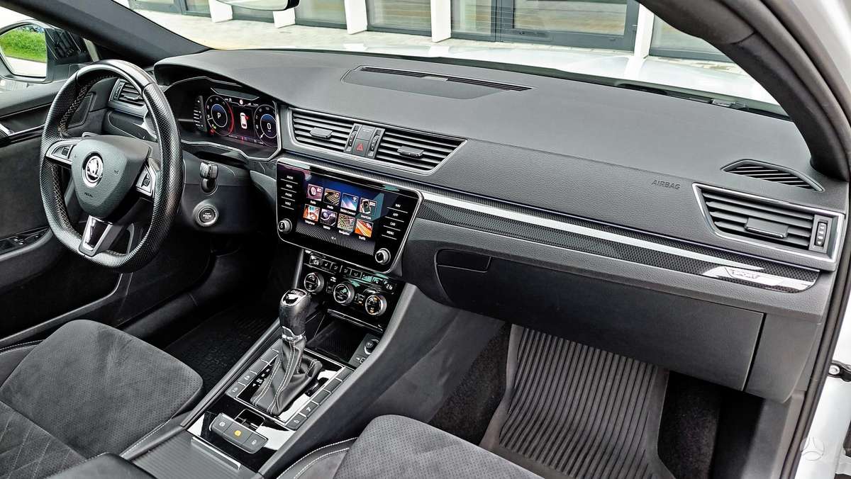 Skoda Superb, 2.0 l., Универсал