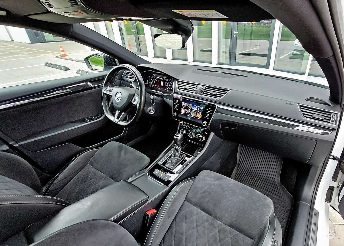Skoda Superb, 2.0 l., Универсал