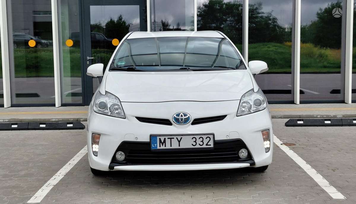 Toyota Prius - 6