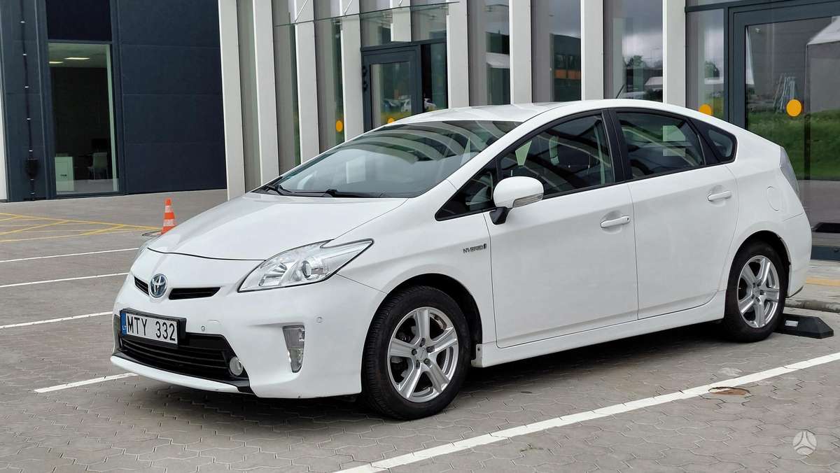 Toyota Prius - 11