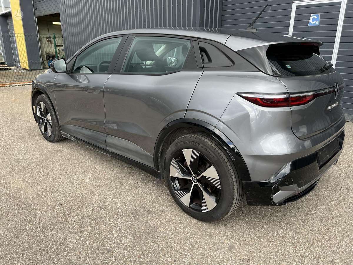 Renault Megane E-Tech, 60 кВт·ч, Хэтчбек