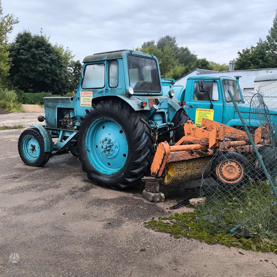 MTZ 80, tractors