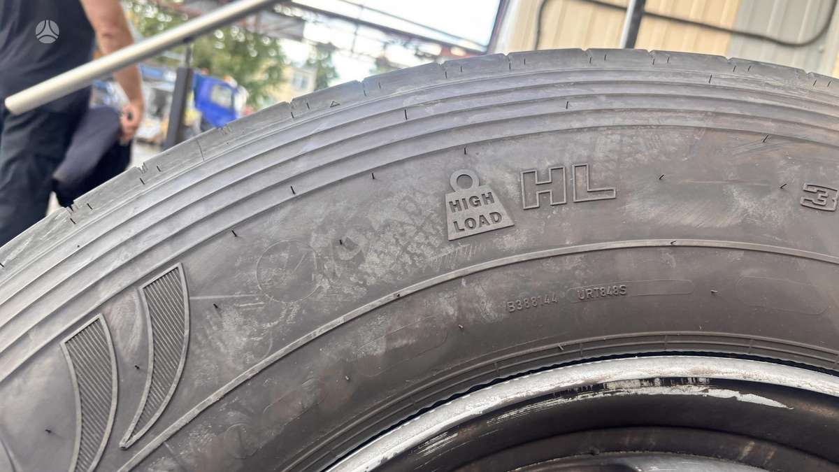 Volvo Trucks, грузовики