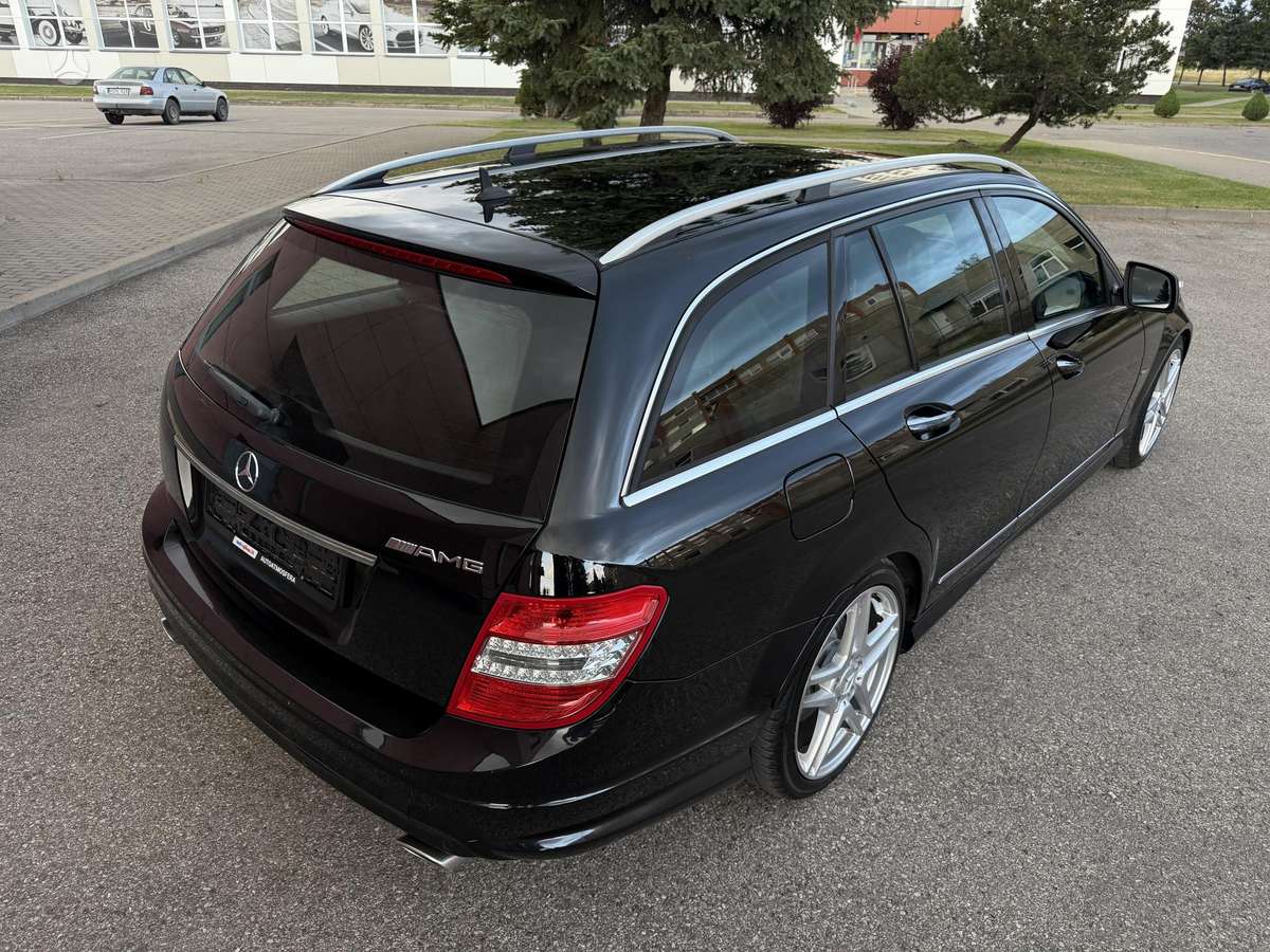 Mercedes-Benz C320, 3.2 l., Универсал