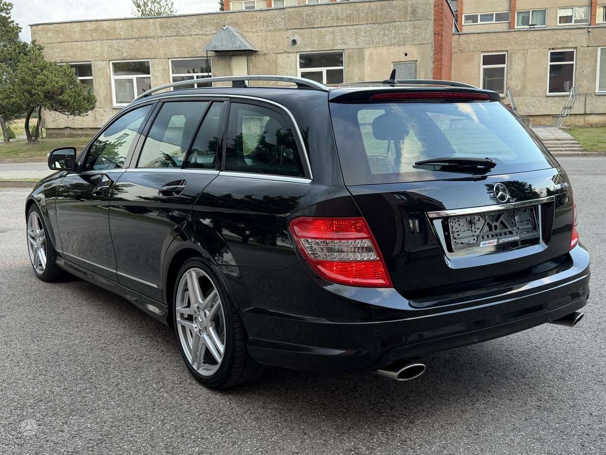 Mercedes-Benz C320, 3.2 l., Универсал