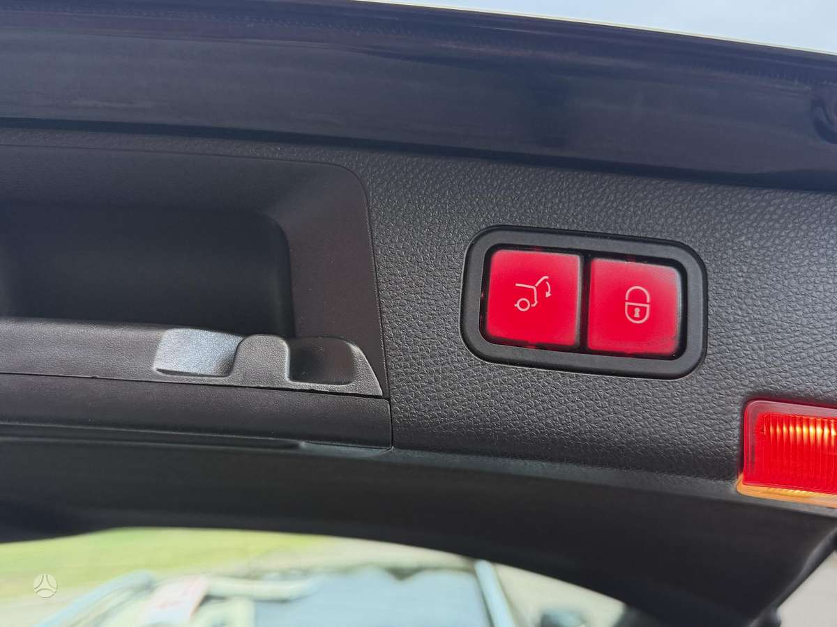 Mercedes-Benz C320, 3.2 l., Универсал