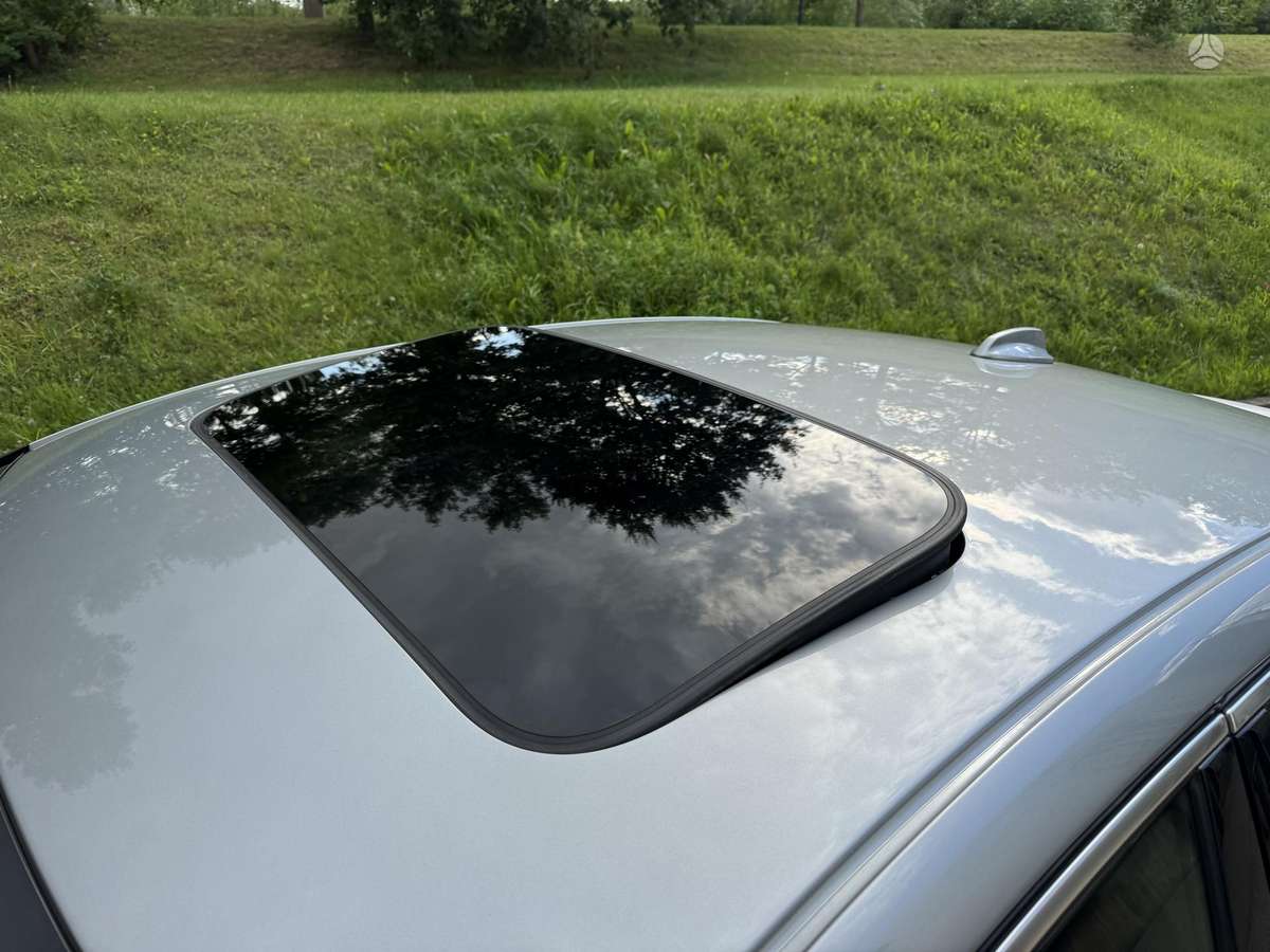 Volvo S90, 2.0 l., Седан