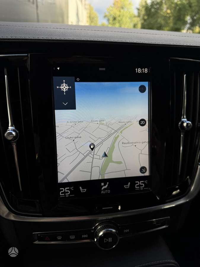 Volvo S90, 2.0 l., Седан