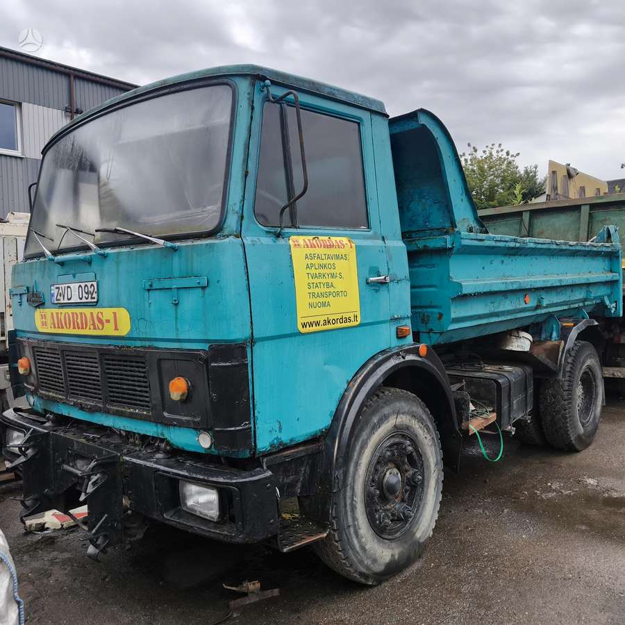 MAZ 5551, самосвалы