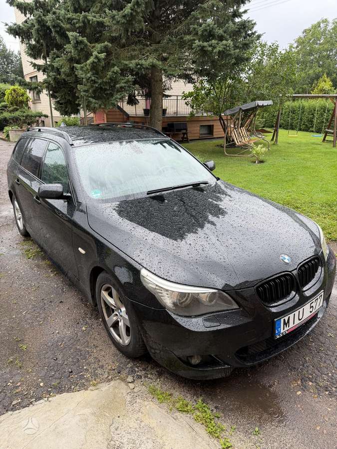 BMW 520, 2.0 l., wagon