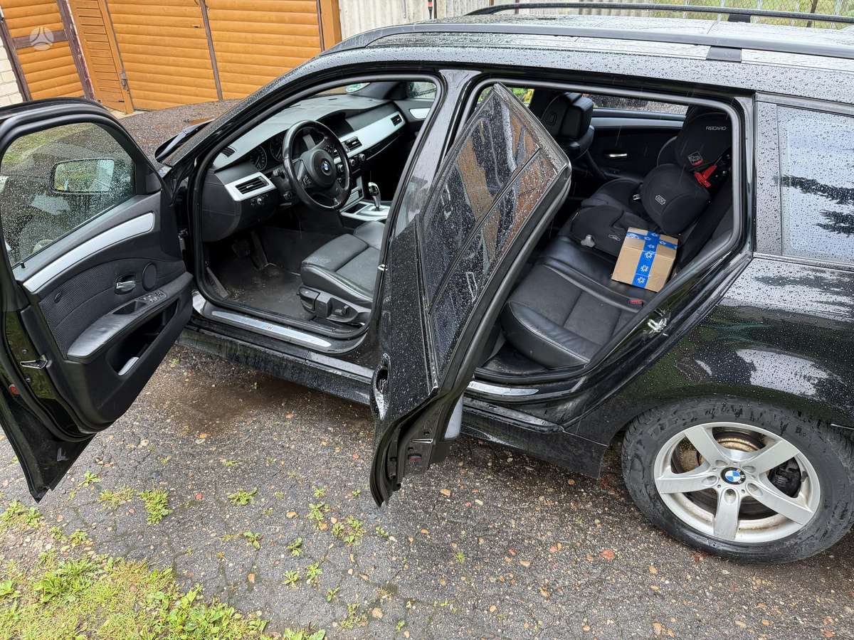 BMW 520, 2.0 l., Универсал