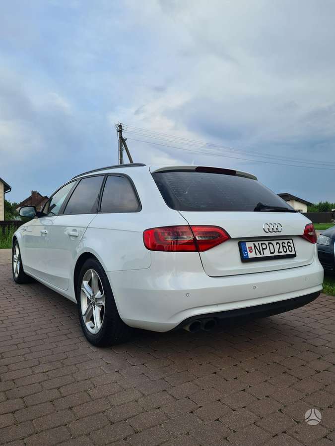 Audi A4, 2.0 l., Универсал