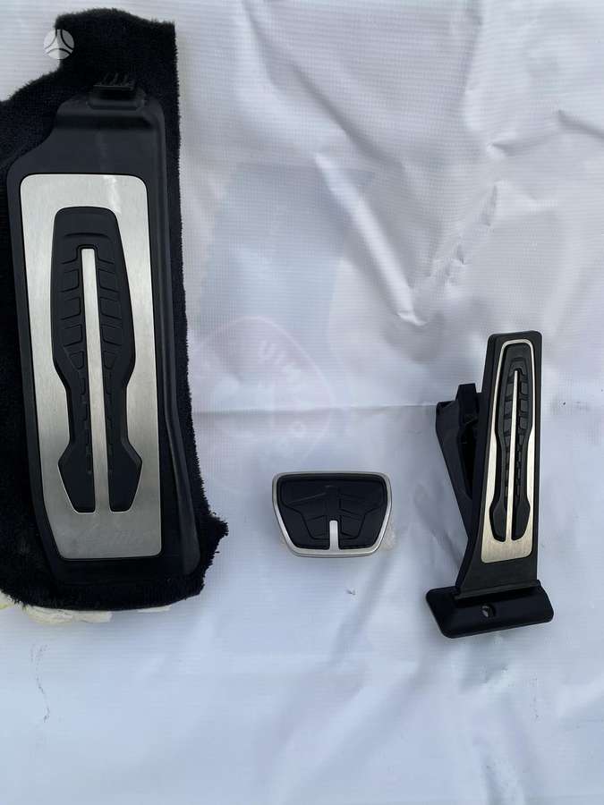 BMW 530 body parts
