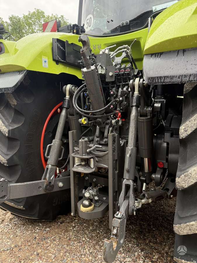 Claas Axion 950 CMATIC, traktoriai