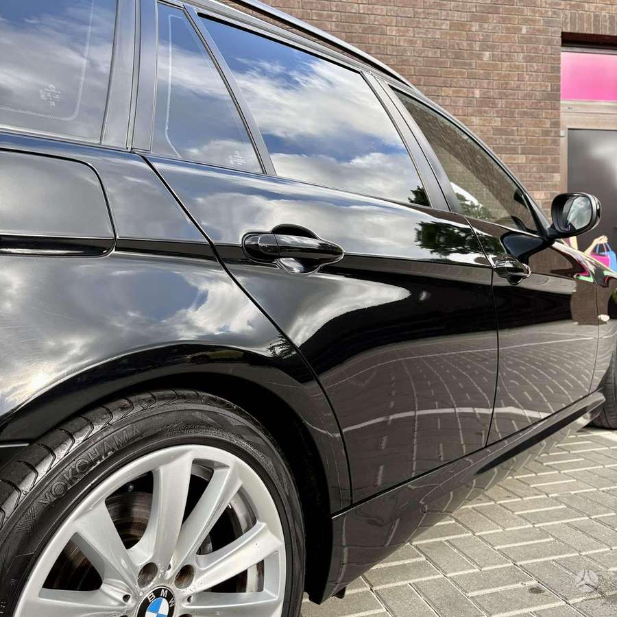 BMW 320, 2.0 l., wagon