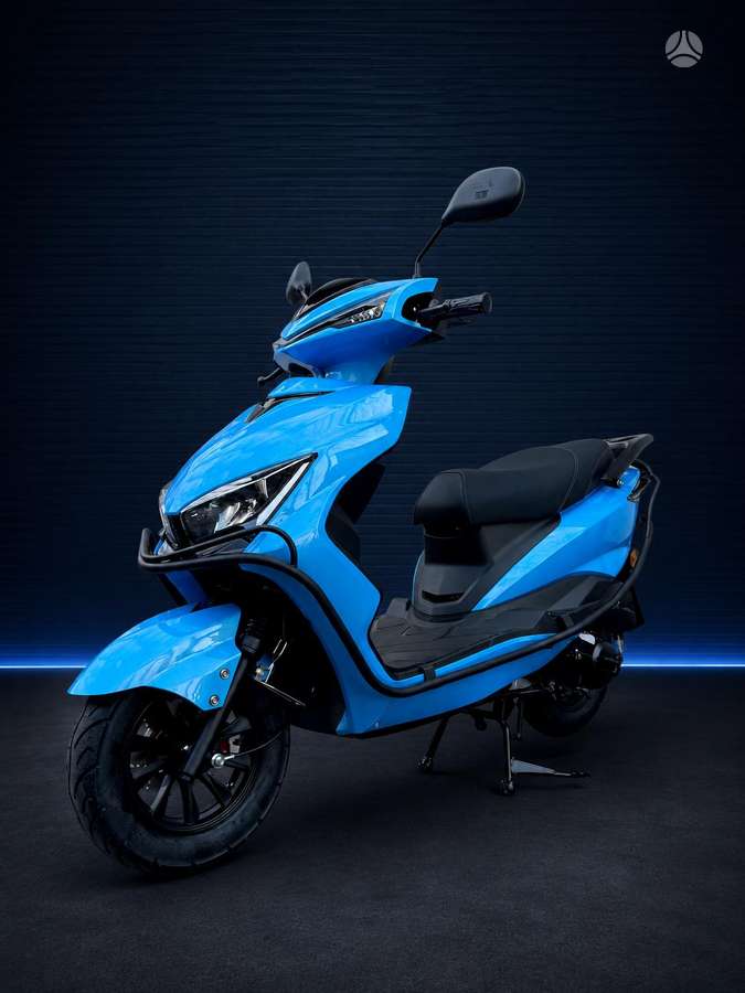 Yamaha Cygnus 49cc, scooters / mopeds