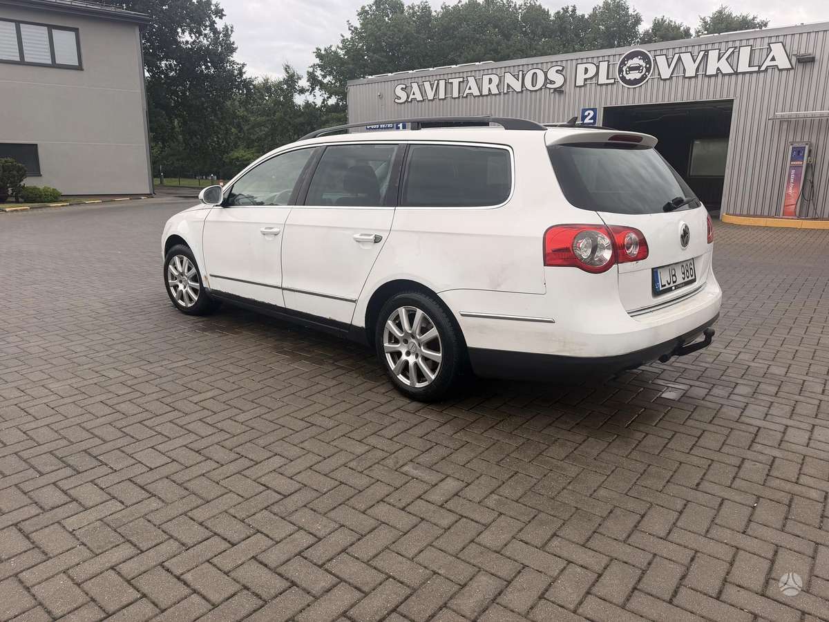 Volkswagen Passat - 5