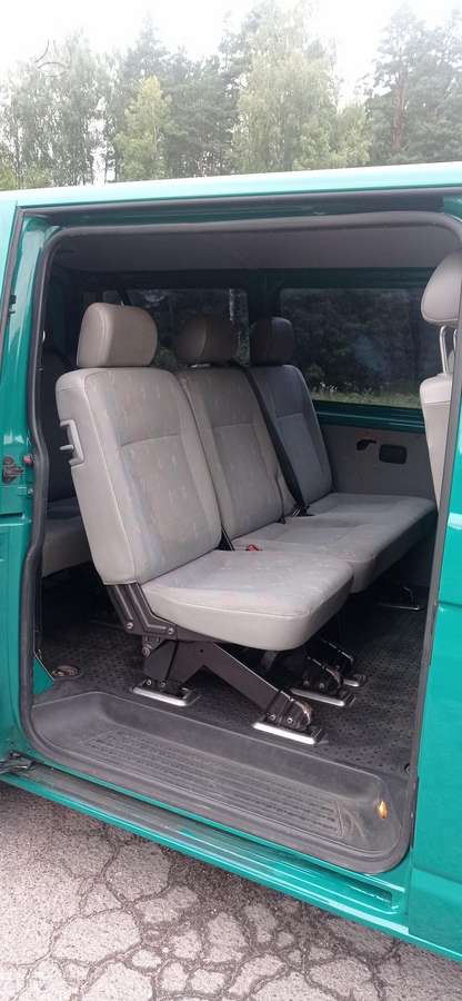 Volkswagen Transporter - 11