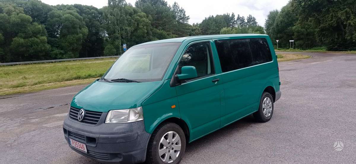 Volkswagen Transporter - 1