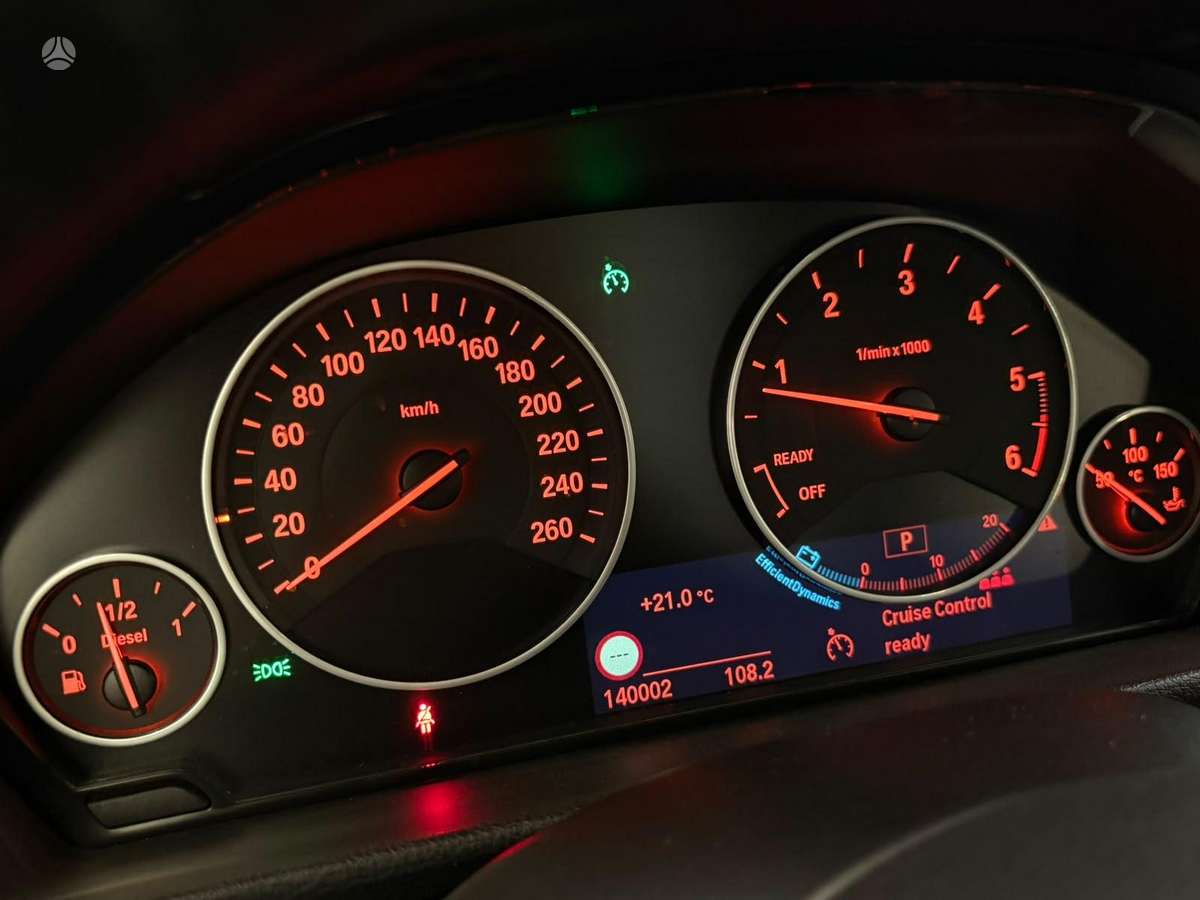 BMW 320, 2.0 l., Седан