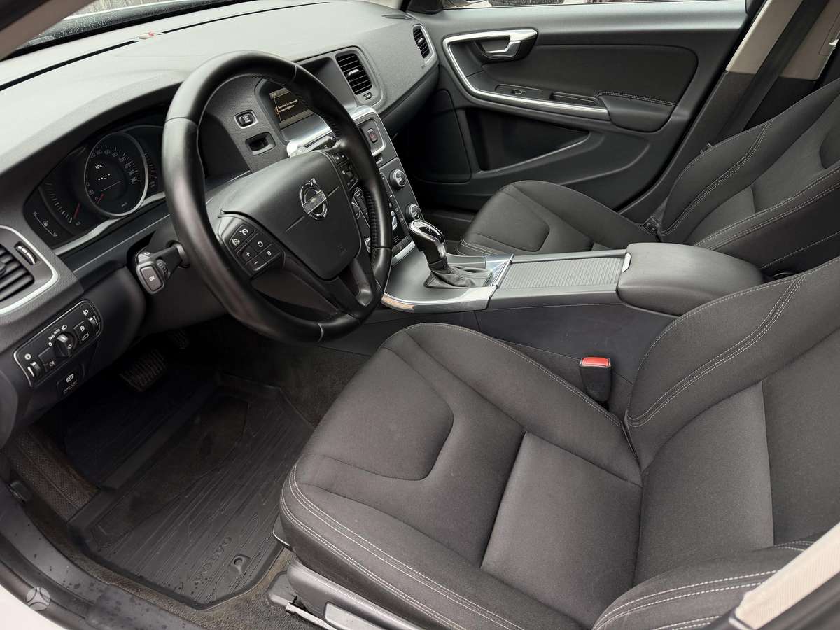 Volvo V60, 1.6 l., Универсал
