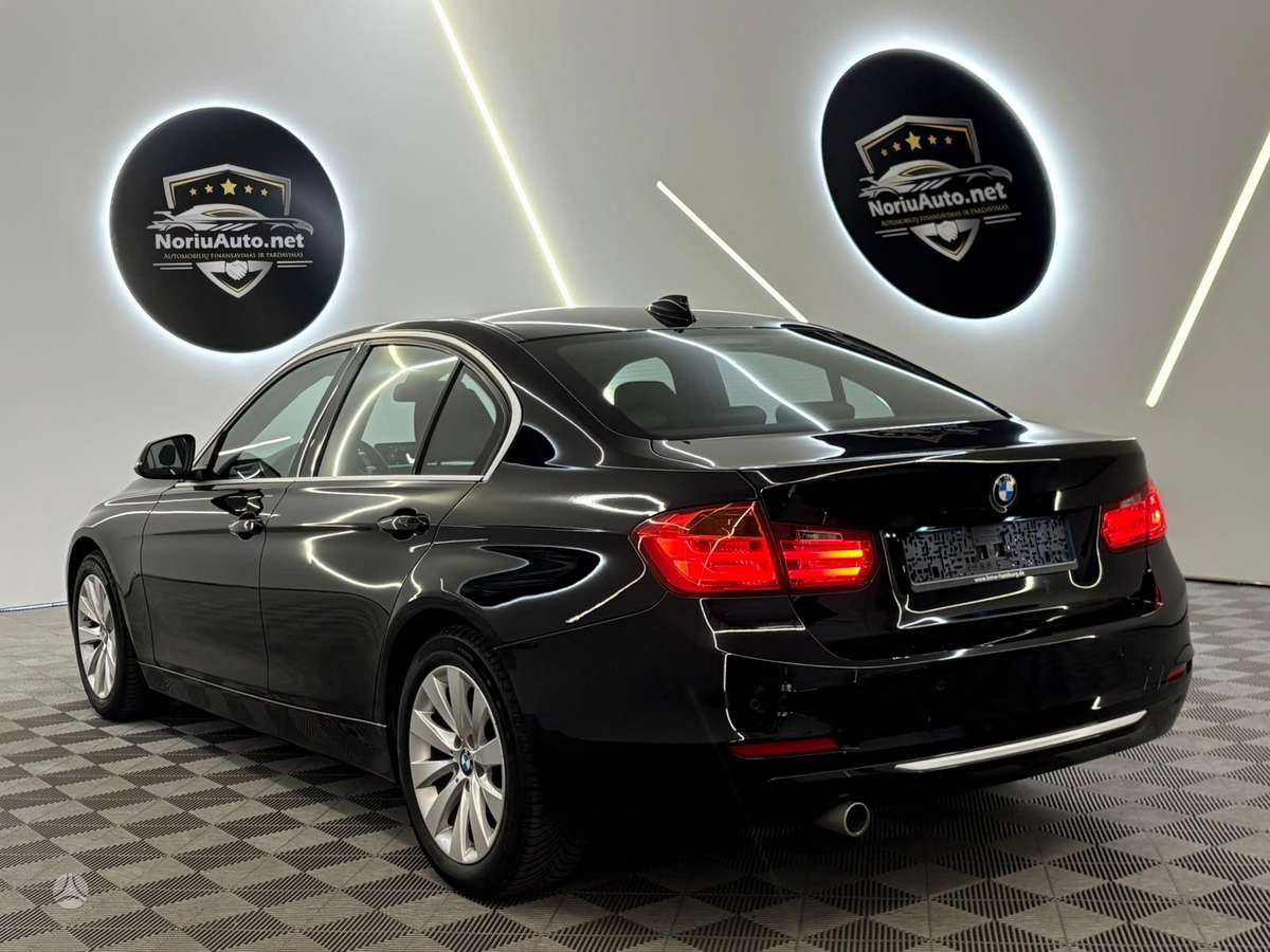 BMW 320, 2.0 l., Седан