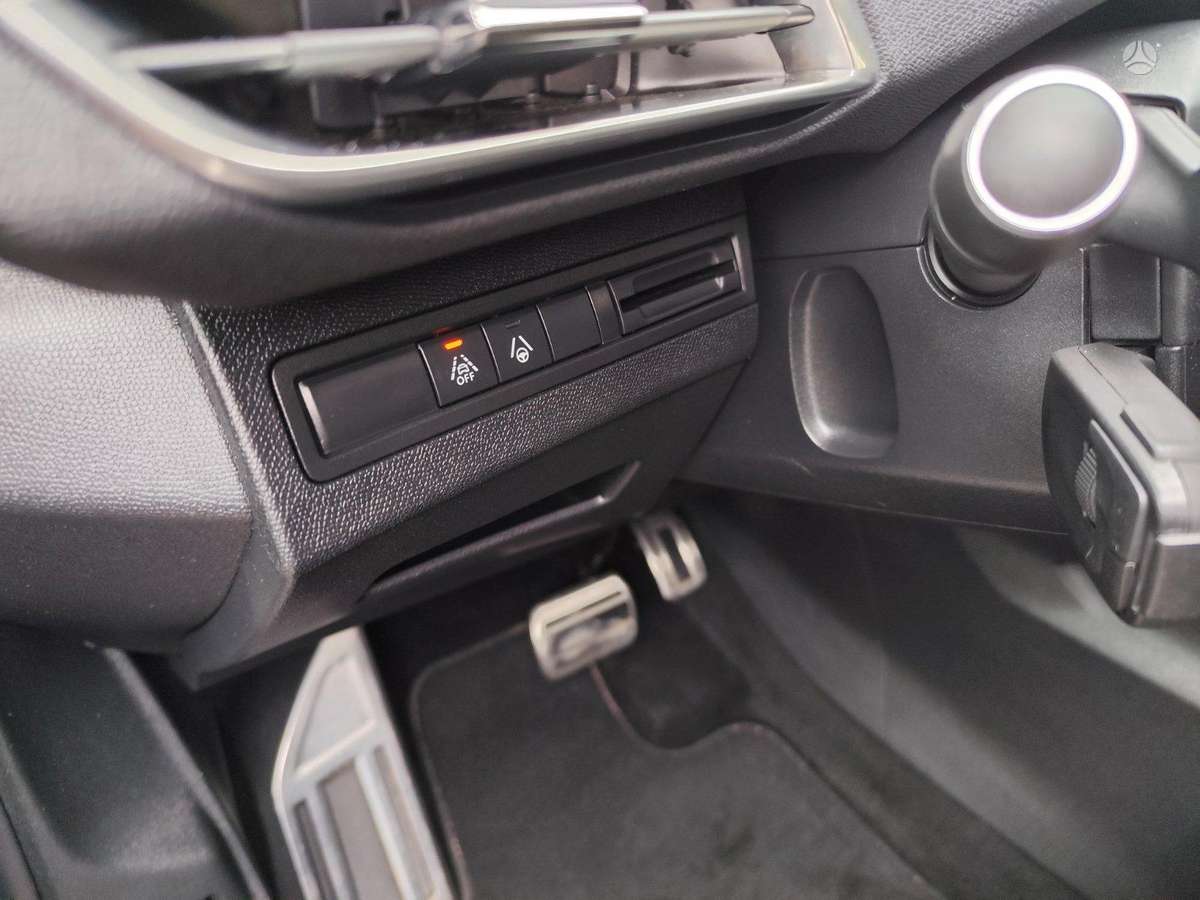 Peugeot 3008 - 12