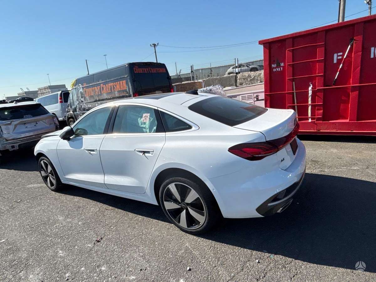Audi A5, 2.0 l., Хэтчбек