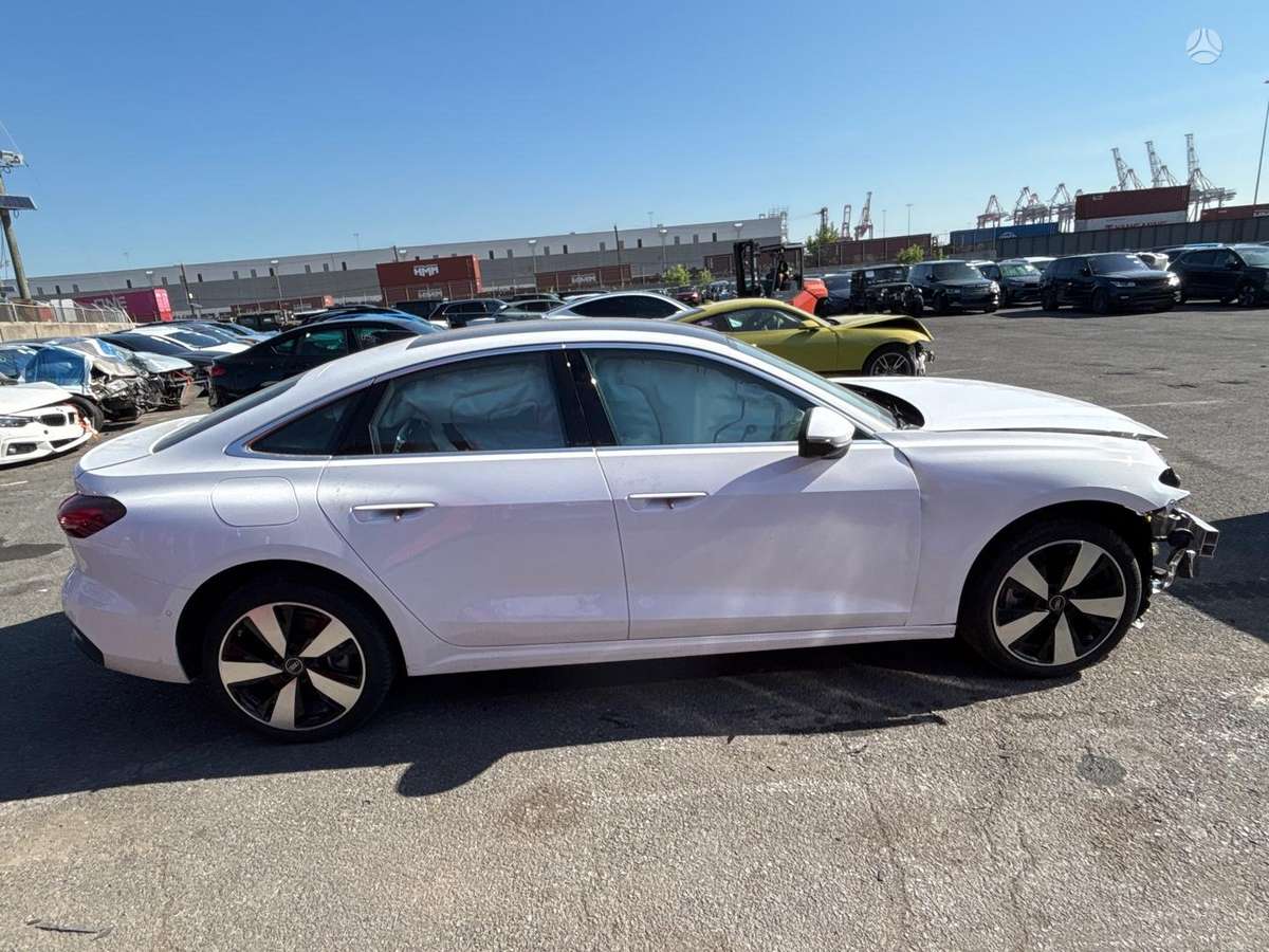Audi A5, 2.0 l., Хэтчбек