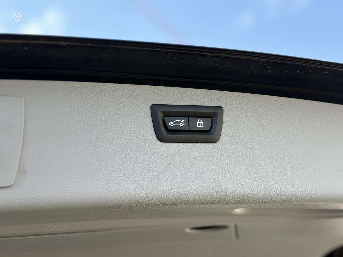 BMW 320, 2.0 l., wagon
