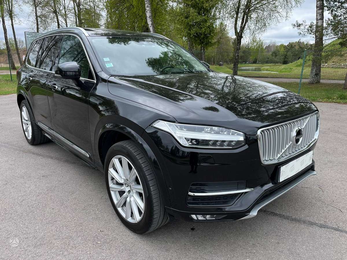 Volvo XC90 - 3