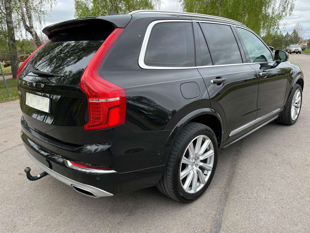 Volvo XC90 - 6