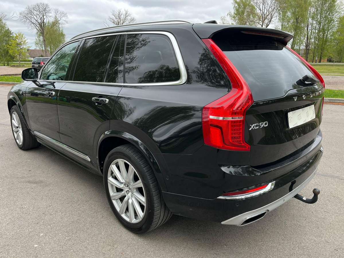 Volvo XC90 - 7