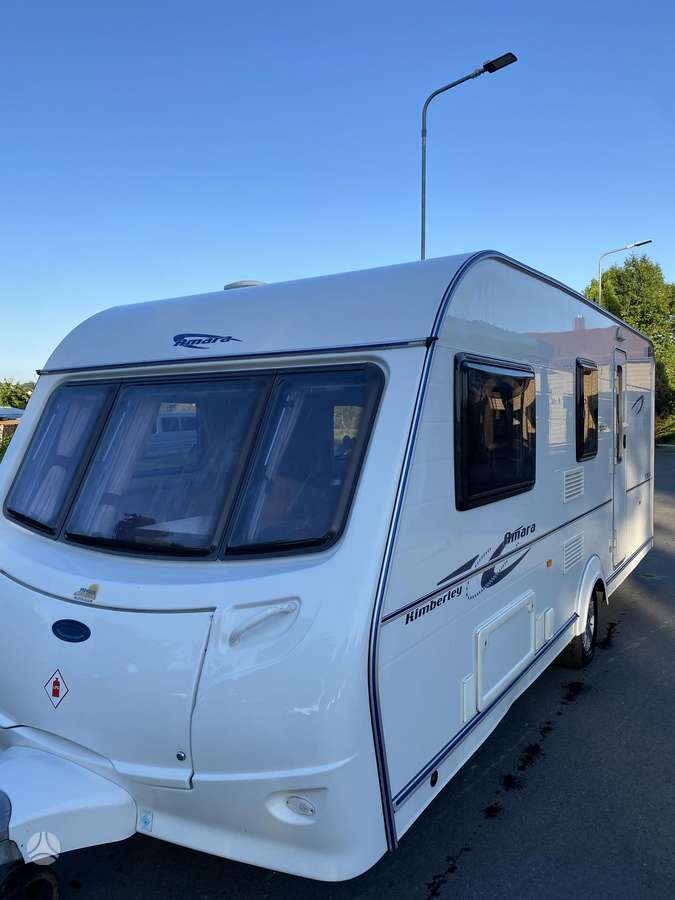 Coachmen Amara, prikabinami nameliai