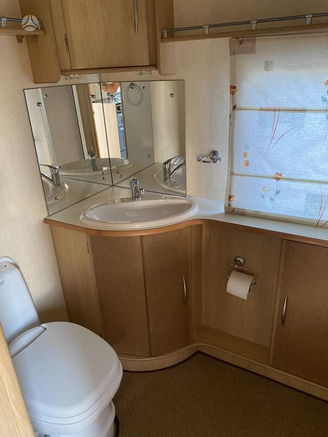 Coachmen Amara, prikabinami nameliai