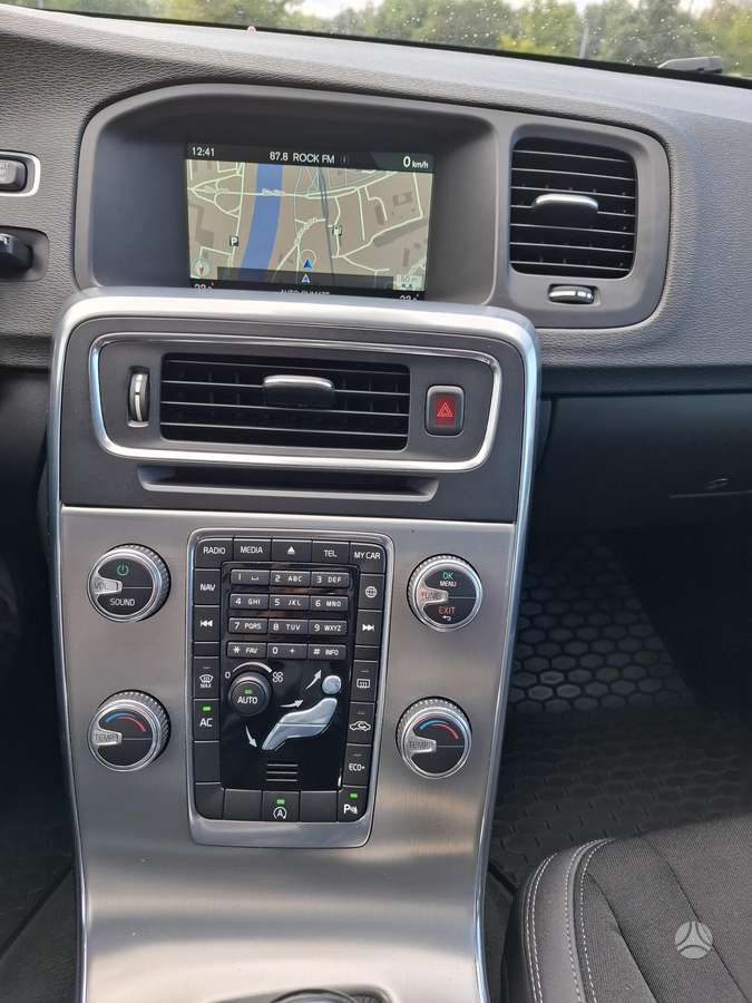 Volvo V60, 2.0 l., Универсал