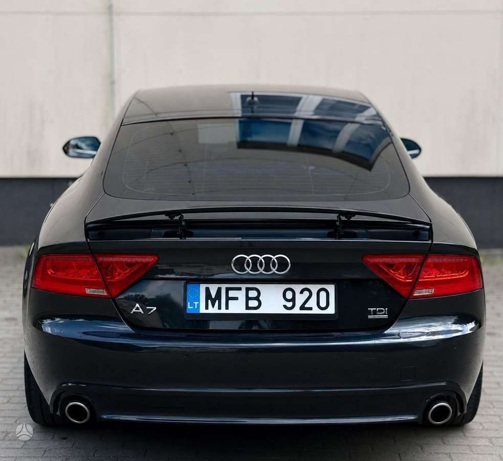 Audi A7, 3.0 l., Седан