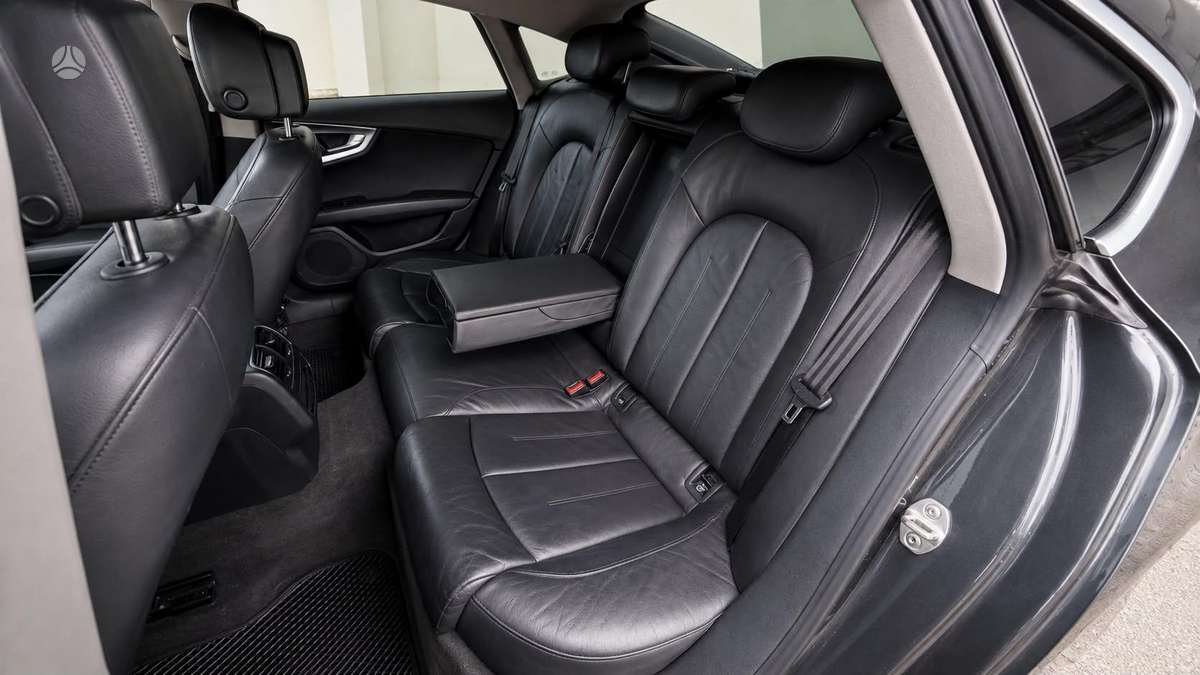 Audi A7, 3.0 l., Седан
