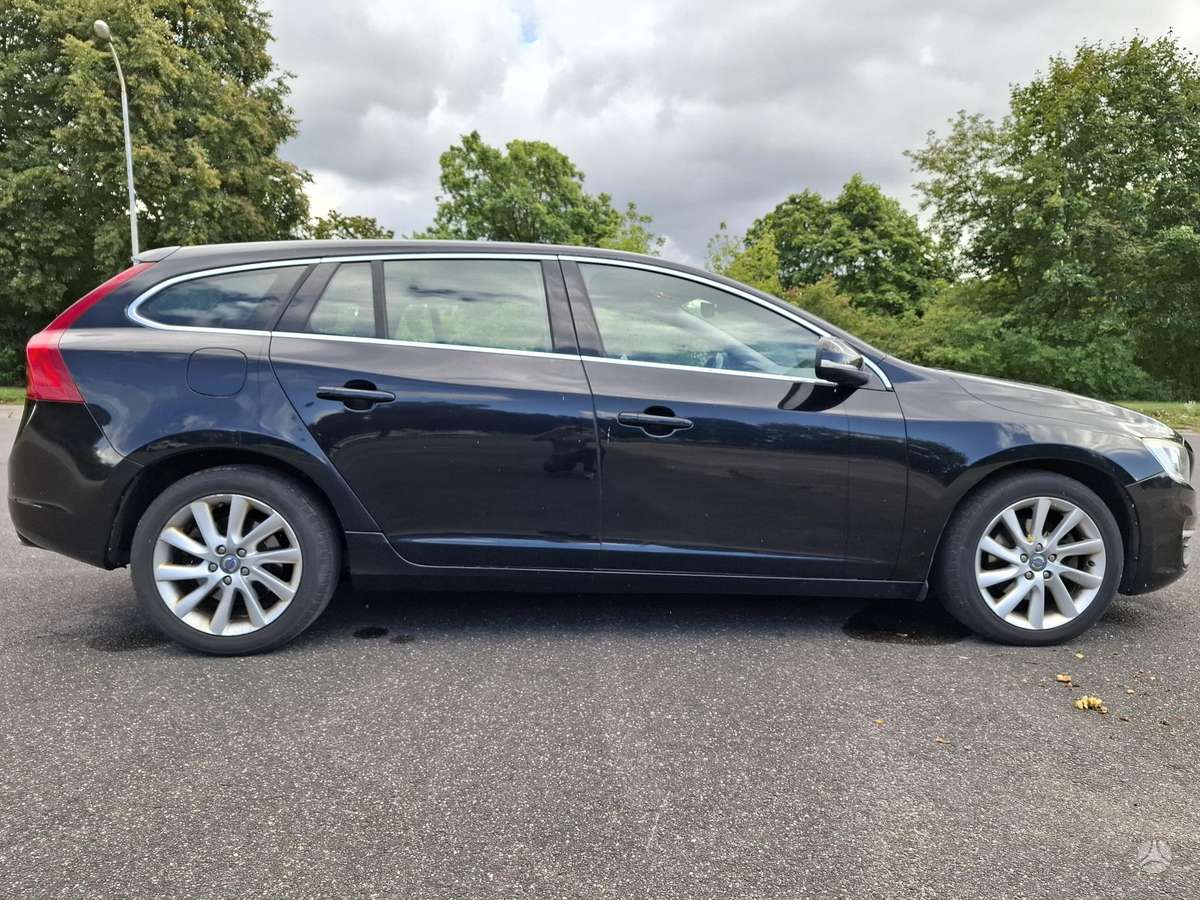 Volvo V60, 2.0 l., Универсал