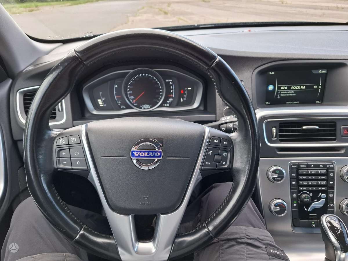 Volvo V60, 2.0 l., Универсал