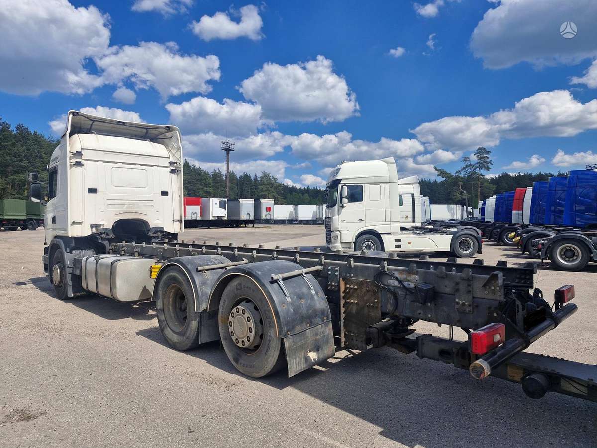 Scania R 410, cab-chassis trucks