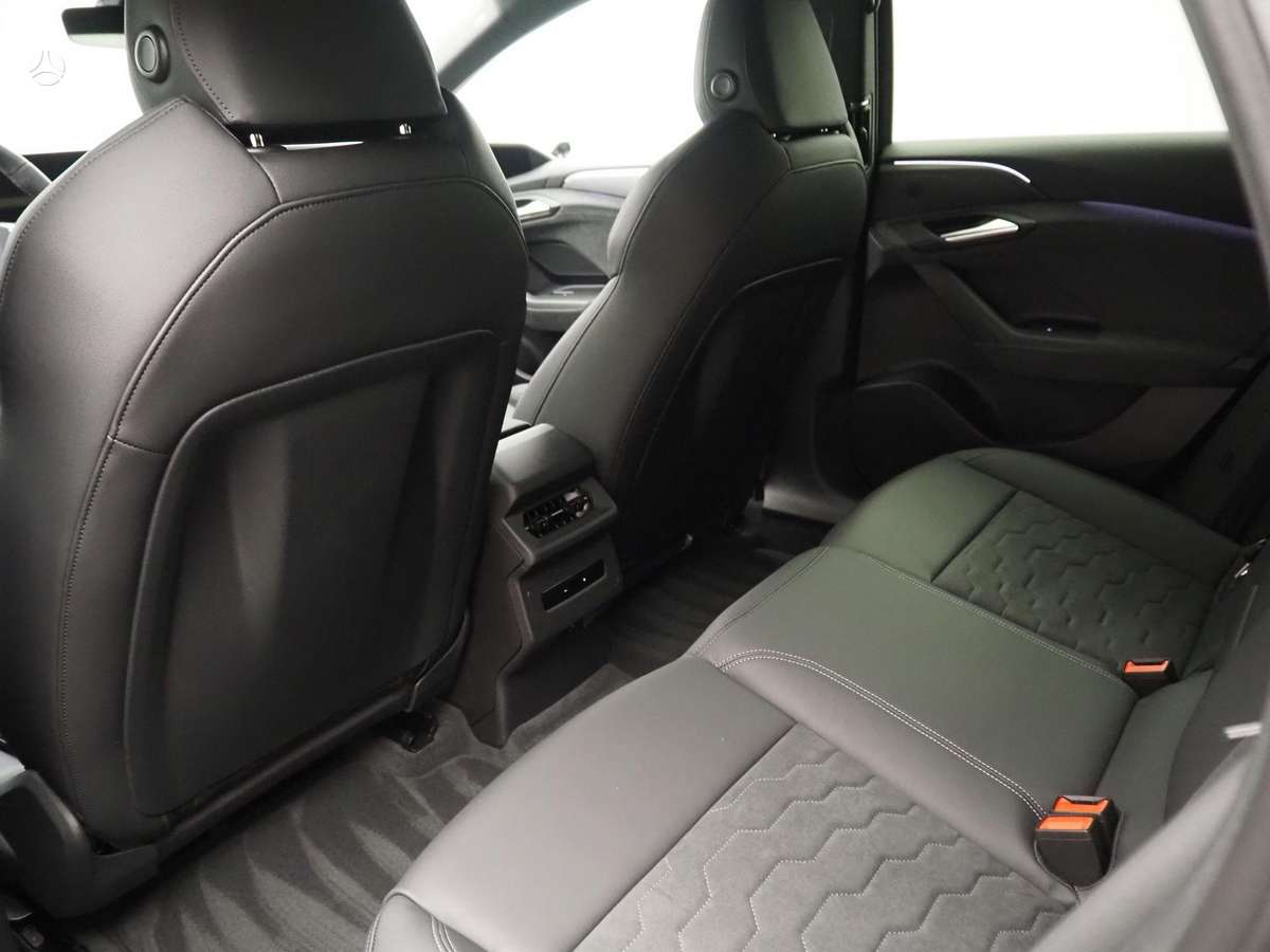 Audi A6 e-tron, 100 кВт·ч, Седан