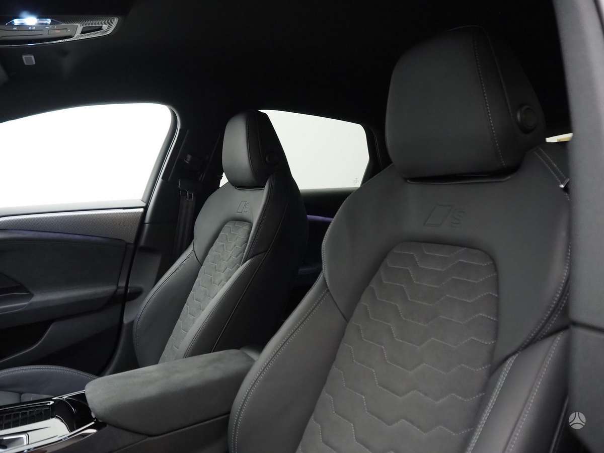 Audi A6 e-tron, 100 кВт·ч, Седан